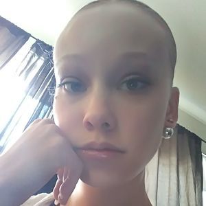 Meet your Posher, Antwonette